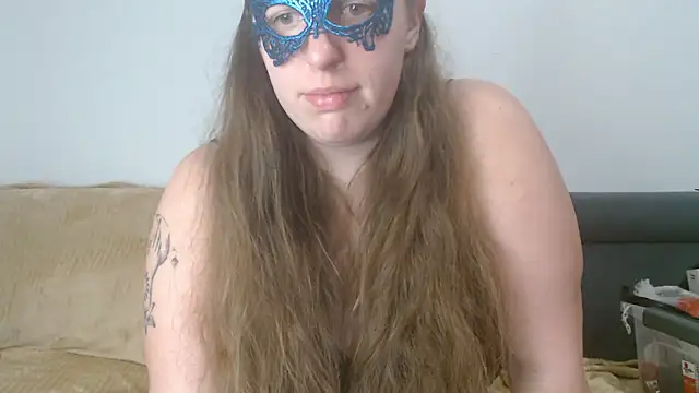 Snapshot of FrancaiseLynne chatting on January 2026 08:55:01 PM FrancaiseLynne online show from January 2026 08:55:01 PM