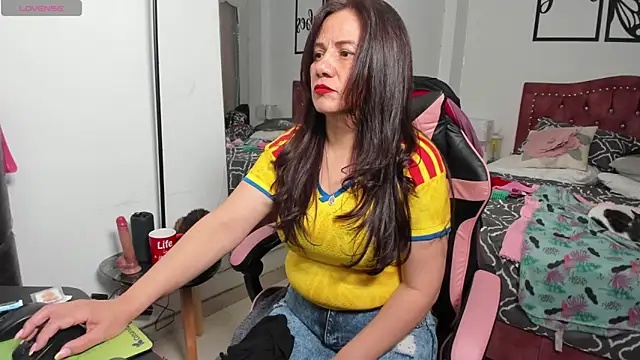 Marie Mature online show from July 2026 06:58:01 PM