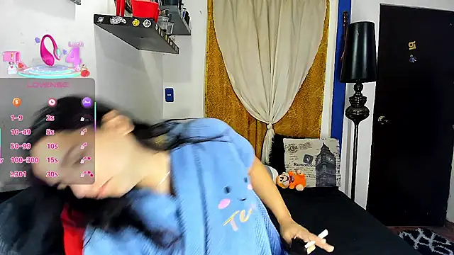 SARAMISHA online show from March 2026 04:11:02 PM