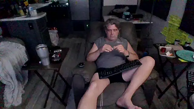 Snapshot of lateniter chatting on February 2026 02:29:01 AM lateniter online show from February 2026 02:29:01 AM