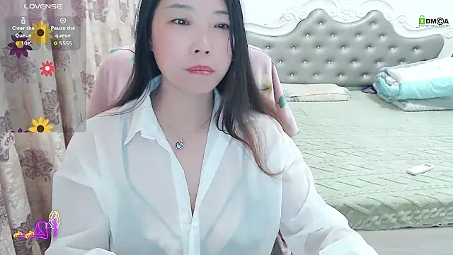 Snapshot of -Shirleyni_ chatting on January 2026 02:14:01 AM -Shirleyni online show from January 2026 02:14:01 AM