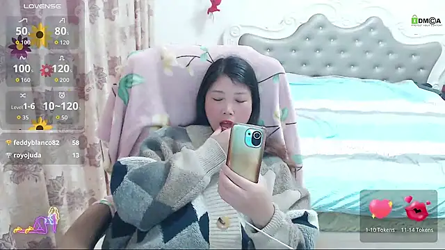 Snapshot of -Shirleyni_ chatting on February 2026 02:15:02 PM -Shirleyni online show from February 2026 02:15:02 PM