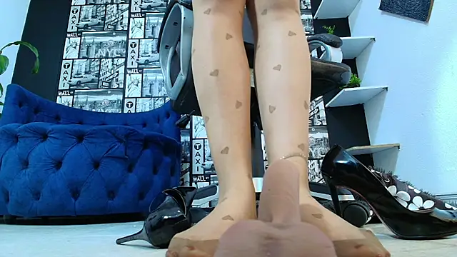 Agata-Moon online show from December 2025 12:05:02 AM