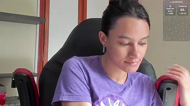 Snapshot of SamanthaWatson chatting on January 2025 02:19:01 PM SamanthaWatson online show from January 2025 02:19:01 PM