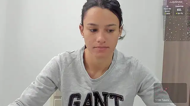 Snapshot of SamanthaWatson chatting on February 2025 01:20:01 PM SamanthaWatson online show from February 2025 01:20:01 PM