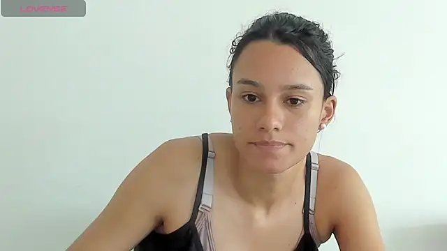 Snapshot of SamanthaWatson chatting on February 2025 05:07:02 PM SamanthaWatson online show from February 2025 05:07:02 PM