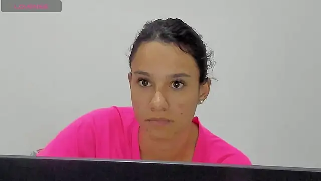 Snapshot of SamanthaWatson chatting on February 2025 11:48:02 PM SamanthaWatson online show from February 2025 11:48:02 PM