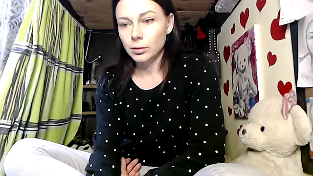 Snapshot of HarleyQuinn_69 chatting on February 2025 08:01:01 PM HarleyQuinn 69 online show from February 2025 08:01:01 PM