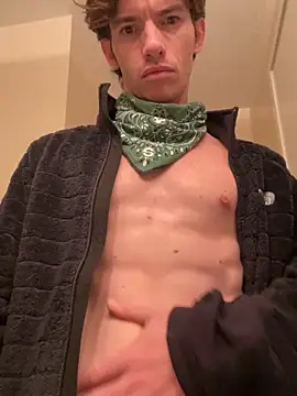 Snapshot of HeyDaddy92 chatting on October 2025 09:09:02 PM HeyDaddy92 online show from October 2025 09:09:02 PM