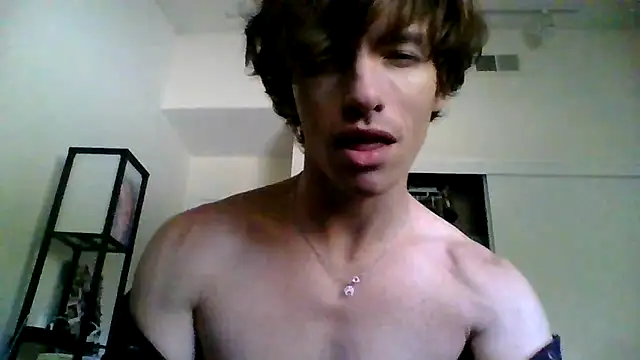 Snapshot of HeyDaddy92 chatting on November 2025 06:21:01 PM HeyDaddy92 online show from November 2025 06:21:01 PM