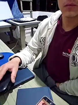 Snapshot of 97banana chatting on March 2025 03:21:02 AM 97banana online show from March 2025 03:21:02 AM