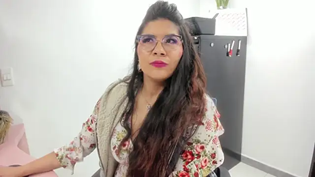 Luna Dumont online show from December 2025 11:03:02 AM