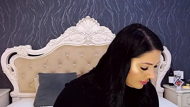 Lauren Saint online show from November 2025 09:53:01 AM