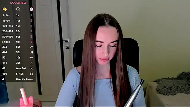 Snapshot of Kimmberr chatting on October 2025 03:18:02 AM Kimmberr online show from October 2025 03:18:02 AM