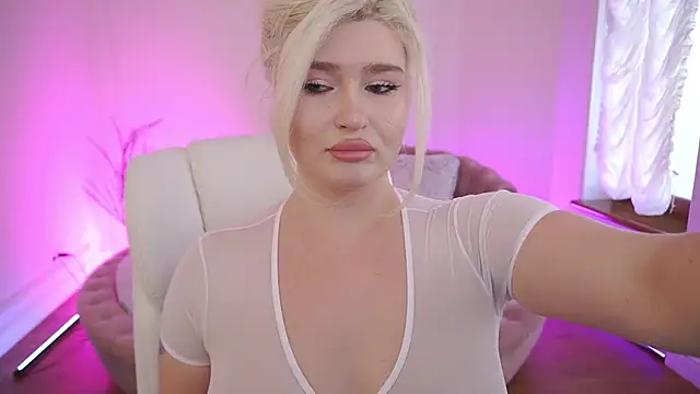 CocoSecretss online show from December 2025 08:29:02 AM