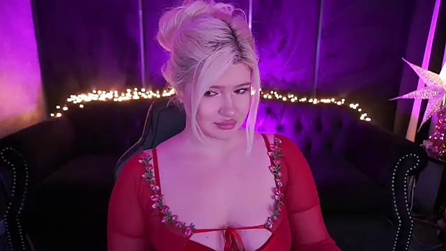 CocoSecretss online show from April 2026 06:47:02 AM
