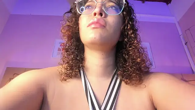 Dollar-girl online show from February 2025 12:17:01 PM