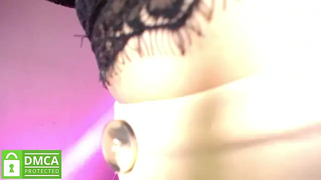 Snapshot of Mr_MrsCurie chatting on January 2025 09:57:01 PM Mr MrsCurie online show from January 2025 09:57:01 PM