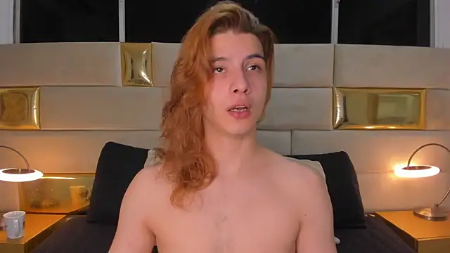 Snapshot of Allen_clark chatting on December 2024 03:32:01 AM Allen clark online show from December 2024 03:32:01 AM