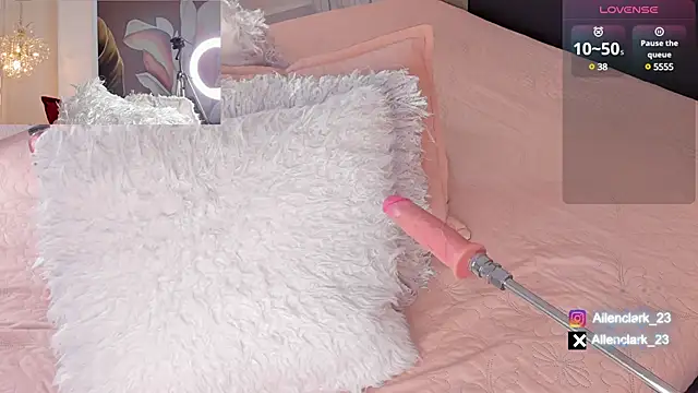 Snapshot of Allen_clark chatting on February 2025 04:25:02 AM Allen clark online show from February 2025 04:25:02 AM