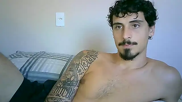 milkoffe online show from December 2024 07:49:01 PM