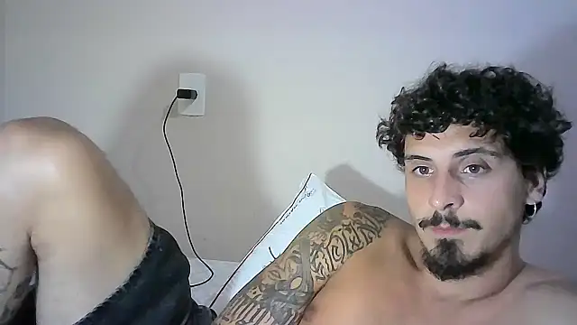 milkoffe online show from January 2025 02:53:01 AM