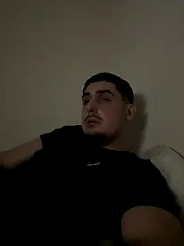 Snapshot of Vale_187 chatting on December 2025 03:13:02 AM Vale 187 online show from December 2025 03:13:02 AM