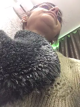 Snapshot of ChantalXOrchid chatting on February 2025 04:20:02 PM ChantalXOrchid online show from February 2025 04:20:02 PM