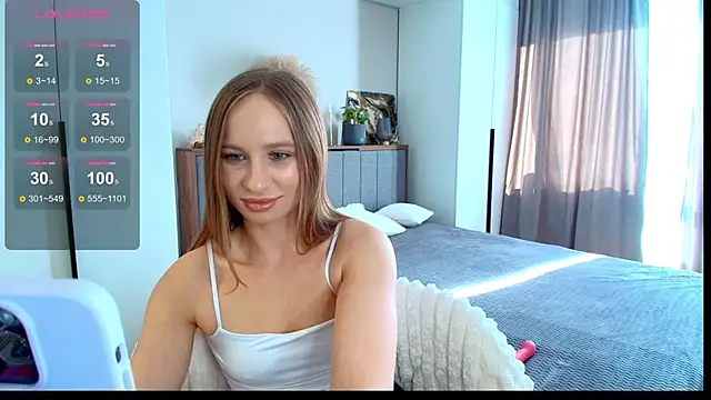 Mad1en online show from October 2025 04:37:02 AM