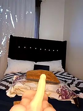 boobsnipplian online show from January 2025 12:18:01 PM