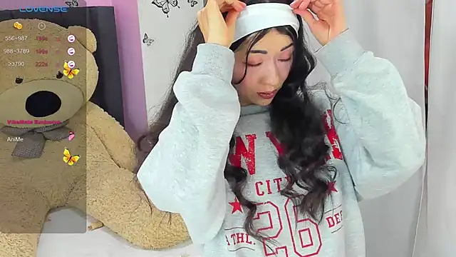 SophiaLiu online show from January 2025 01:11:01 AM