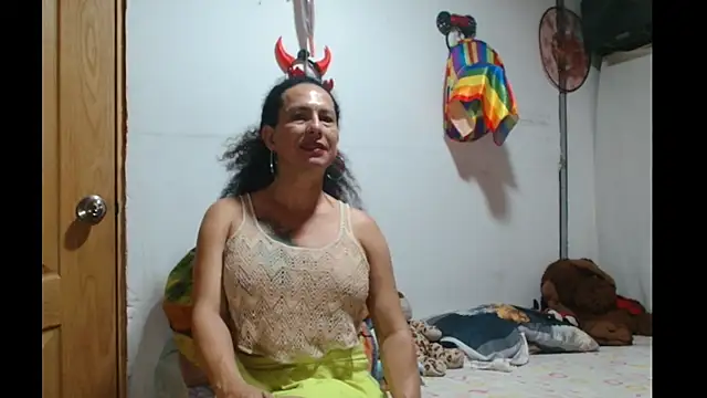 Snapshot of abbycrespa chatting on March 2025 03:31:02 PM abbycrespa online show from March 2025 03:31:02 PM