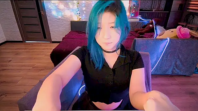 Akemilun online show from December 2024 05:01:01 AM