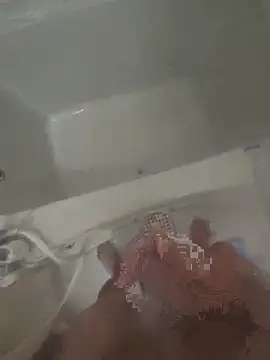 Snapshot of mjiyk1130 chatting on February 2025 03:31:02 PM mjiyk1130 online show from February 2025 03:31:02 PM