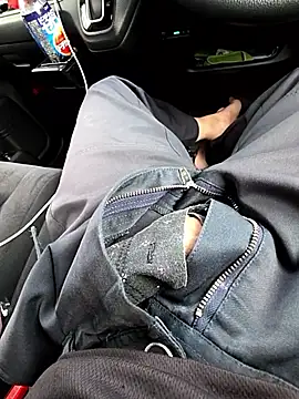 Snapshot of mjiyk1130 chatting on September 2025 08:03:02 AM mjiyk1130 online show from September 2025 08:03:02 AM