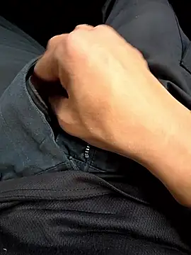 Snapshot of mjiyk1130 chatting on February 2026 08:18:02 AM mjiyk1130 online show from February 2026 08:18:02 AM