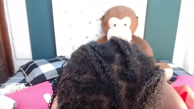 Sara Marks online show from November 2025 01:02:02 PM