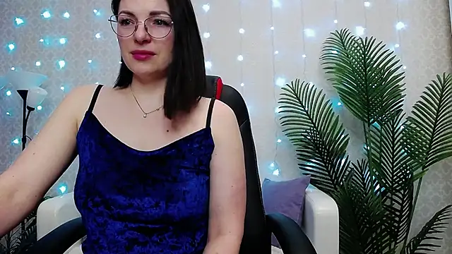 Camelia Lillie online show from March 2026 01:10:02 AM