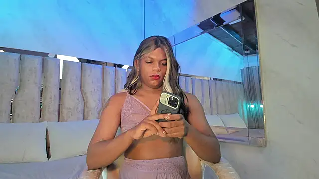 ari monet online show from May 2026 11:40:01 AM