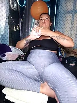 Horny kaylee online show from October 2025 06:03:02 PM