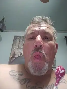 bigdoog8 online show from May 2026 03:04:02 AM