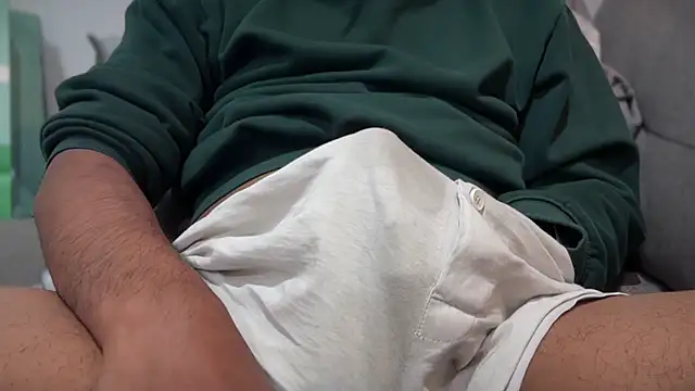 Snapshot of iambored91 chatting on November 2025 09:09:01 PM iambored91 online show from November 2025 09:09:01 PM