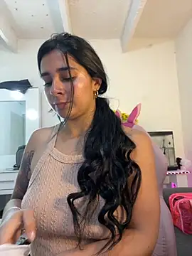 Meganmilk1 online show from October 2025 03:46:02 PM