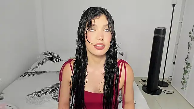 Emperatriiz online show from December 2025 05:30:01 PM