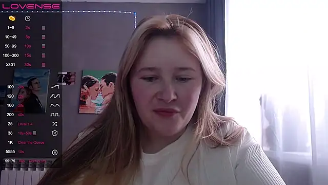 Light Luna online show from November 2025 07:50:01 AM