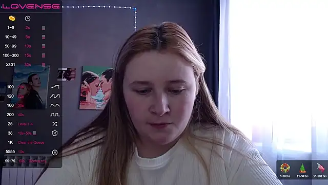 Light Luna online show from November 2025 08:24:01 AM