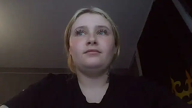 Light Luna online show from July 2026 03:55:01 PM