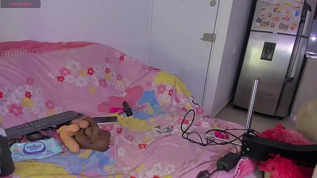 kimmysantoo online show from May 2026 08:00:01 AM