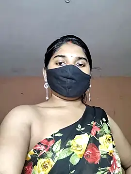 Luv Adite20 online show from September 2025 11:04:02 AM