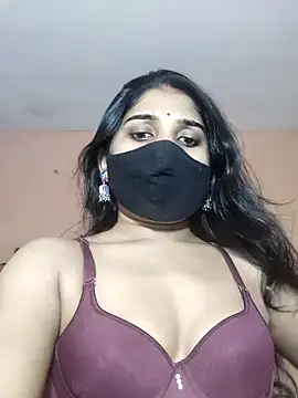 Luv Adite20 online show from November 2025 06:32:01 PM